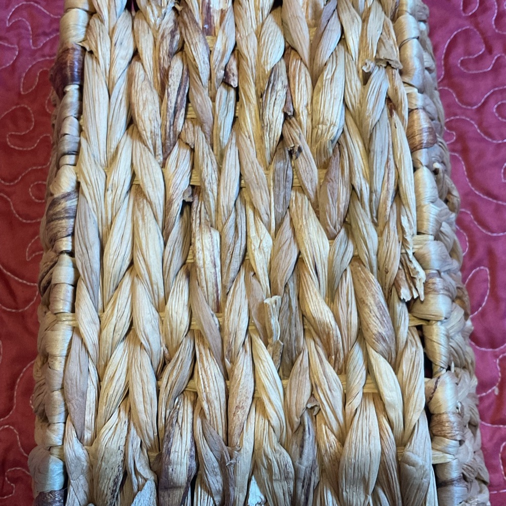 Hyacinth Woven Rectangular Basket - Picture 4 of 5